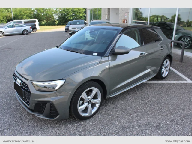 Auto - Audi a1 spb 35 tfsi s tronic s line edition