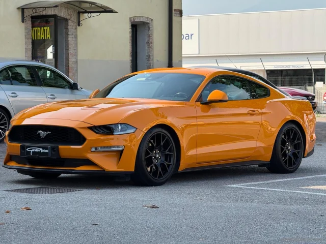 Auto - Ford mustang fastback 2.3 ecoboost aut.