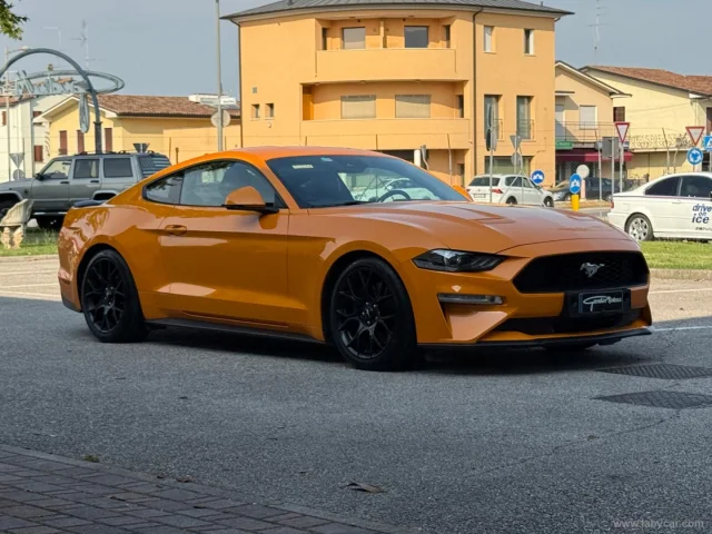 Auto - Ford mustang fastback 2.3 ecoboost aut.