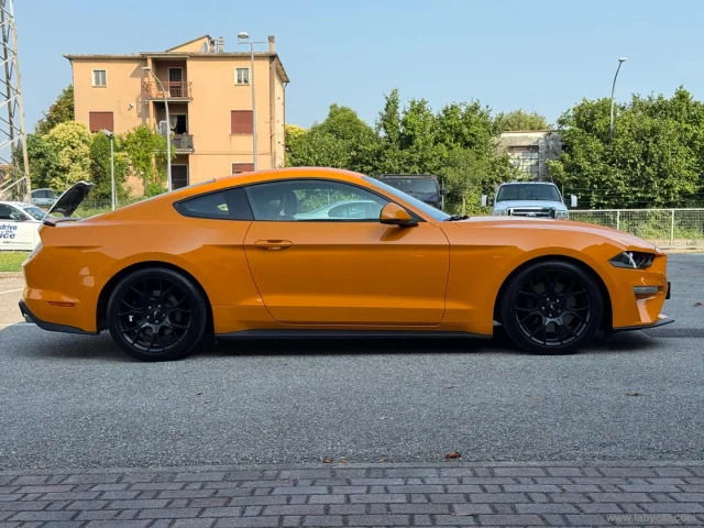 Auto - Ford mustang fastback 2.3 ecoboost aut.