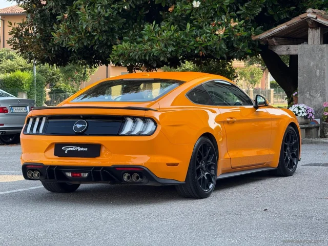 Auto - Ford mustang fastback 2.3 ecoboost aut.