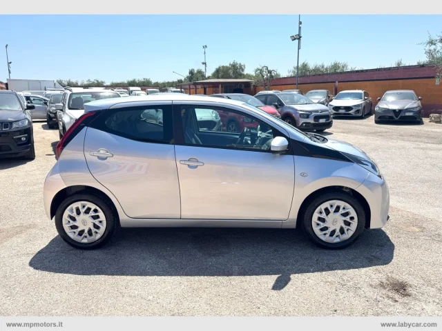 Auto - Toyota aygo x-business 1.0 72cv 5p. automatica