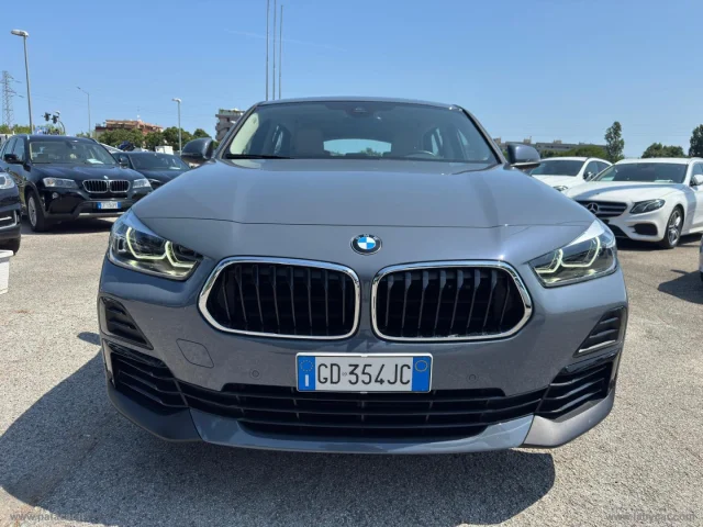 Auto - Bmw x2 sdrive16d business-x
