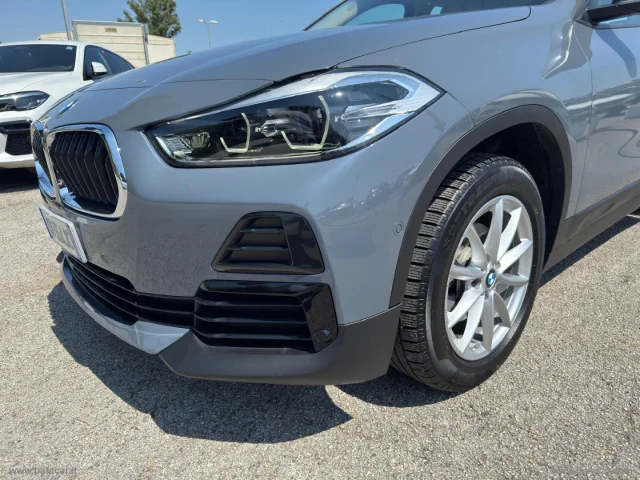 Auto - Bmw x2 sdrive16d business-x