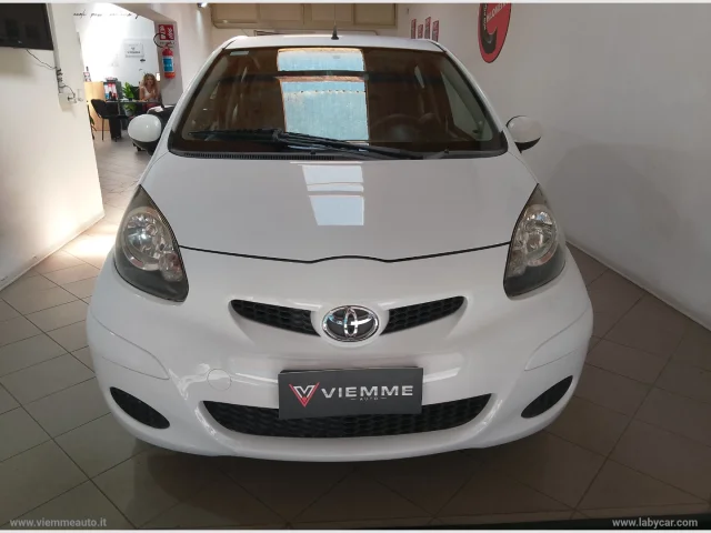 Auto - Toyota aygo 1.0 12v vvt-i 3p. sol connect mmt