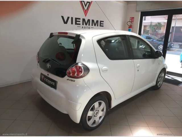 Auto - Toyota aygo 1.0 12v vvt-i 3p. sol connect mmt