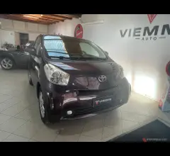 Auto - Toyota iq 1.0 sol