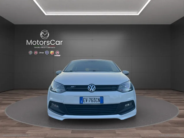 Auto - Volkswagen polo 1.4 3p. r-line