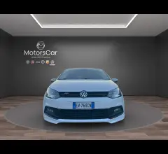 Auto - Volkswagen polo 1.4 3p. r-line