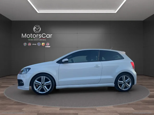 Auto - Volkswagen polo 1.4 3p. r-line