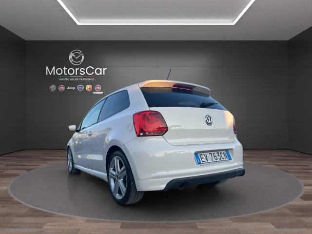 Auto - Volkswagen polo 1.4 3p. r-line