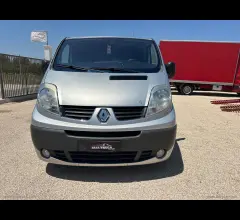 Auto - Renault trafic t29 2.0 dci/115 pc-tn pass.