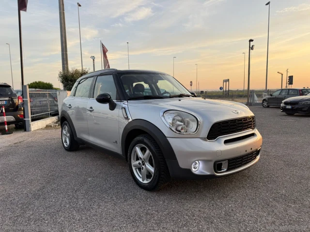 Mini mini cooper sd countryman aut.