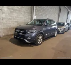 Auto - Volkswagen t-cross 1.0 tsi life