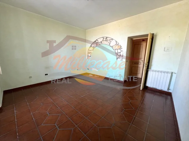 Appartamenti in Vendita - Appartamento in vendita a siracusa grottasanta