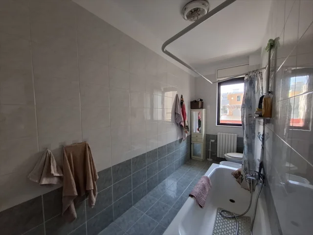 Appartamenti in Vendita - Appartamento in affitto a bari carrassi