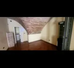 Appartamenti in Vendita - Locale commerciale in vendita a chieti santa maria