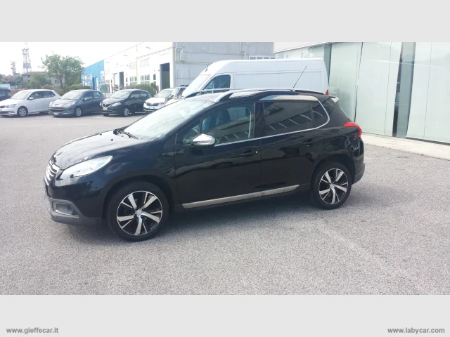 Peugeot 2008 bluehdi 100 s&s allure navi sat