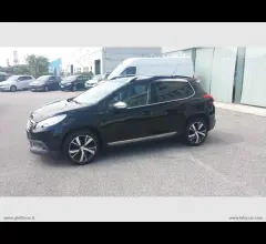 Peugeot 2008 bluehdi 100 s&s allure navi sat