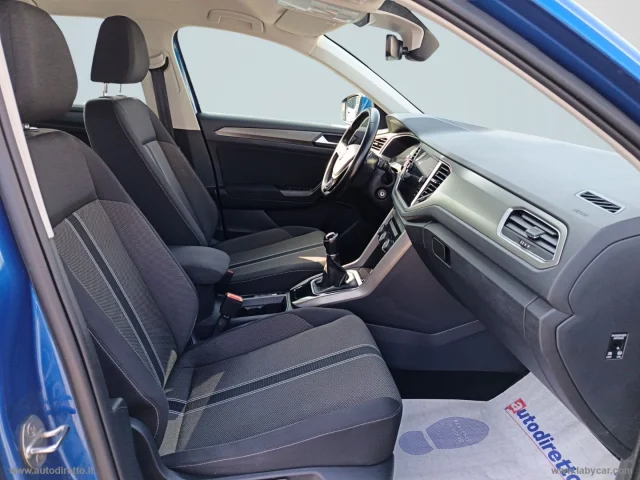Auto - Volkswagen t-roc 2.0 tdi business bluemot. tech.