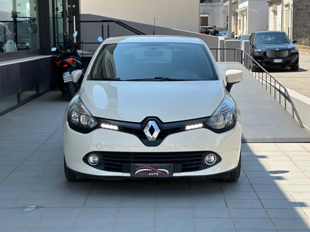 Auto - Renault clio dci 8v 75 cv s&s 5p. energy zen