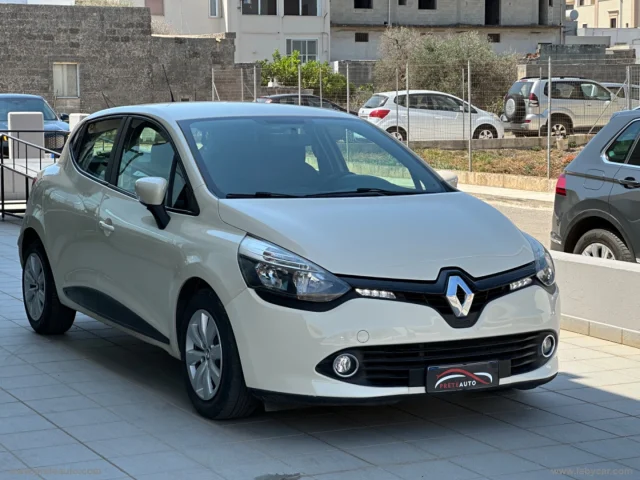 Auto - Renault clio dci 8v 75 cv s&s 5p. energy zen