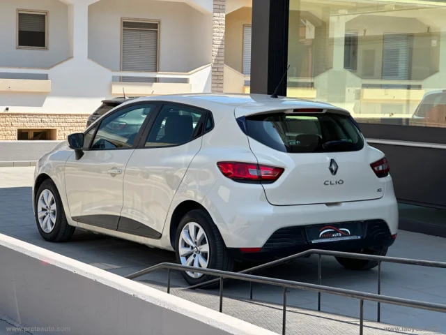 Auto - Renault clio dci 8v 75 cv s&s 5p. energy zen
