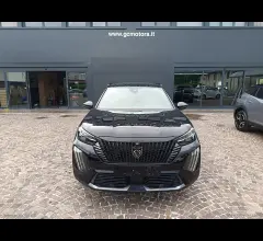 Auto - Peugeot 2008 hybrid 136 e-dcs6 gt