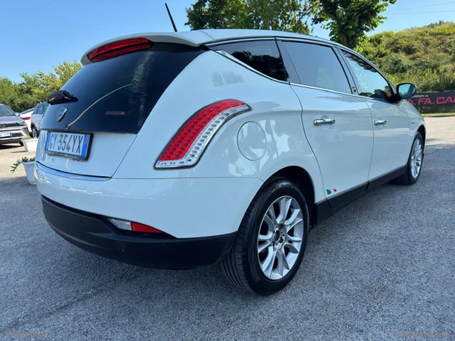 Auto - Lancia delta 1.4 t-jet 120 cv gold ecochic gpl