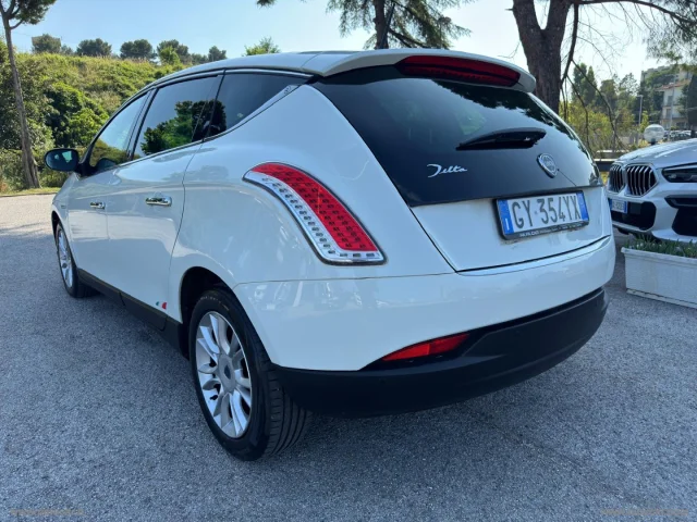 Auto - Lancia delta 1.4 t-jet 120 cv gold ecochic gpl