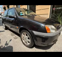 Auto - Ford fiesta 1.2i 16v 3p. zetec