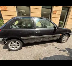 Auto - Ford fiesta 1.2i 16v 3p. zetec