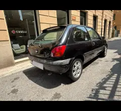 Auto - Ford fiesta 1.2i 16v 3p. zetec