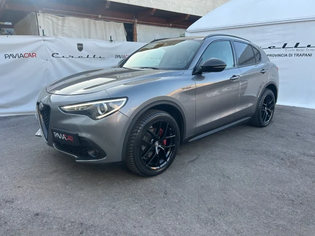 Auto - Alfa romeo stelvio 2.2 t.diesel 190 cv at8 q4 exec.