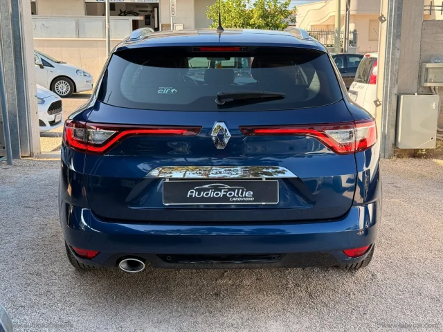 Auto - Renault mÃ©gane sporter blue dci 115 cv edc duel2