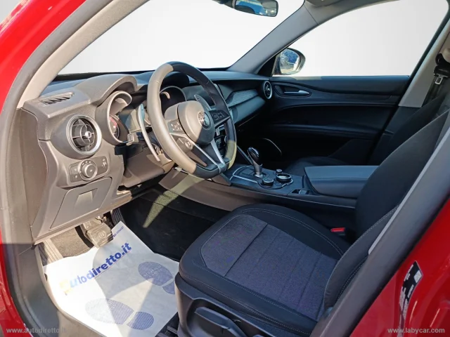 Auto - Alfa romeo stelvio 2.2 t.diesel 160cv at8 rwd bus.