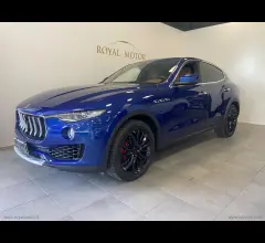 Auto - Maserati levante v6 diesel awd