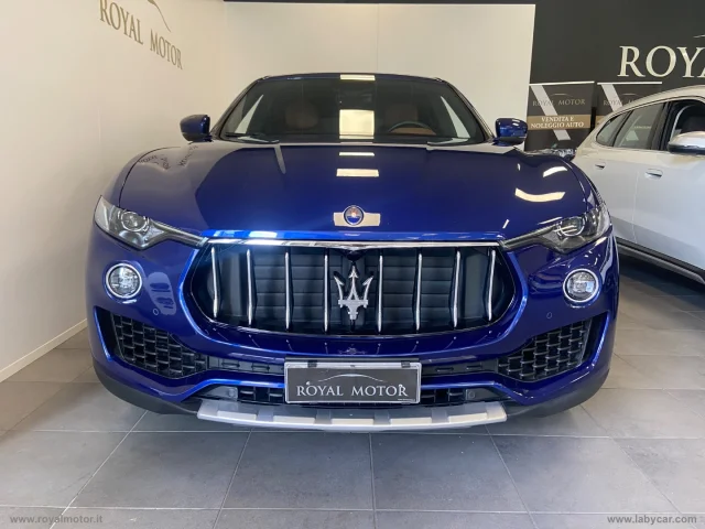 Auto - Maserati levante v6 diesel awd