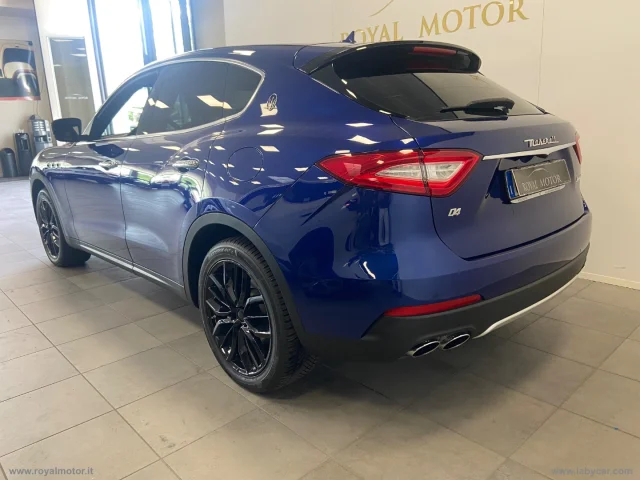 Auto - Maserati levante v6 diesel awd