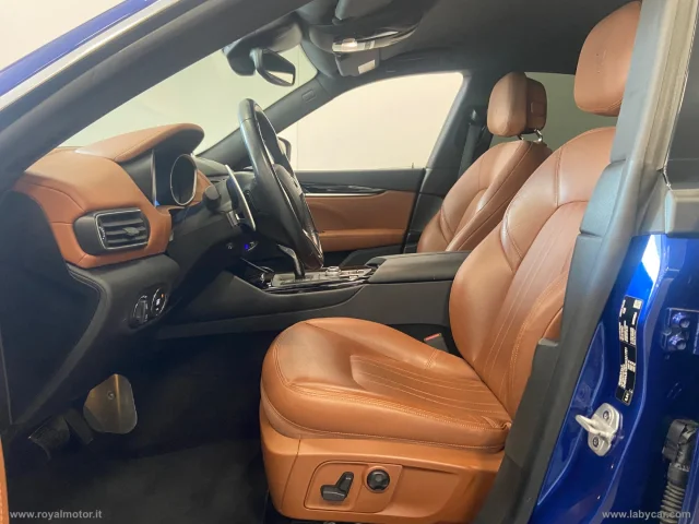 Auto - Maserati levante v6 diesel awd