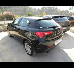 Auto - Alfa romeo giulietta 1.4 turbo 105 cv progression