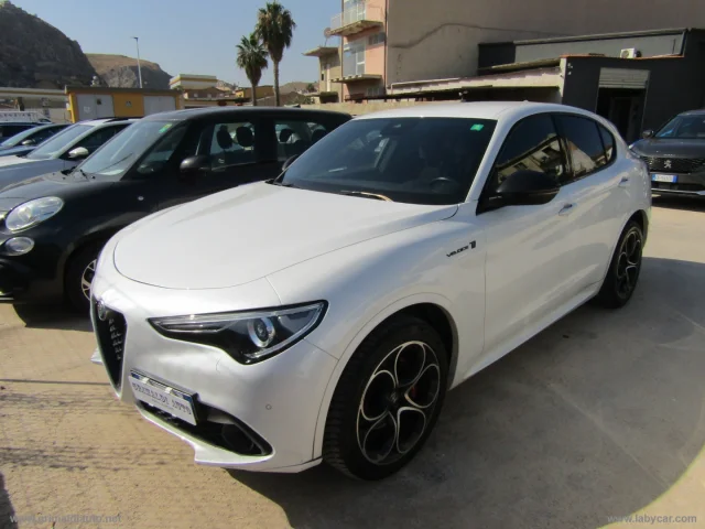 Alfa romeo stelvio 2.2 t.diesel 210 at8 q4 velocetÃ¬