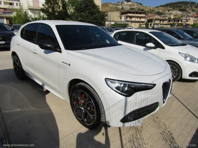 Auto - Alfa romeo stelvio 2.2 t.diesel 210 at8 q4 velocetÃ¬