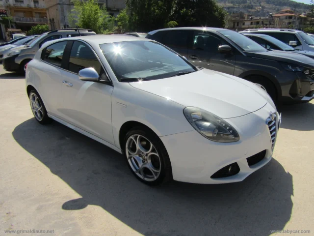 Auto - Alfa romeo giulietta 2.0 jtdm-2 140 cv distinctive