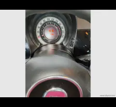 Auto - Fiat 500 c 1.2 pop