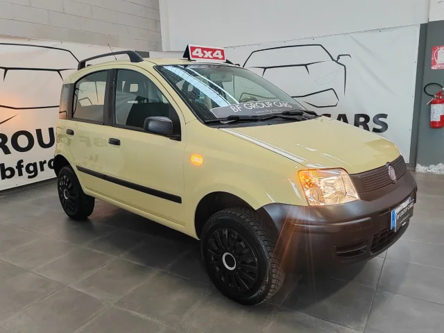 Auto - Fiat panda 1.3 mjt 16v 4x4 climbing