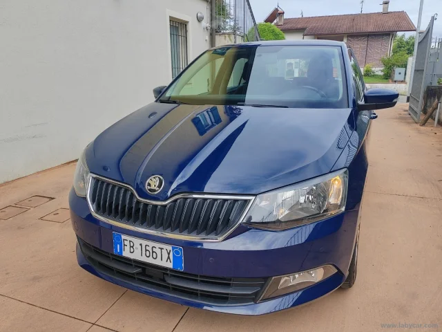 Auto - Skoda fabia 1.0 5p