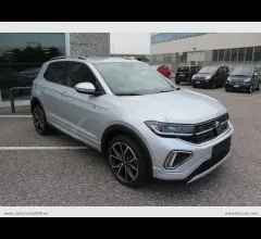 Volkswagen t-cross 1.0 tsi 115 cv r-line plus
