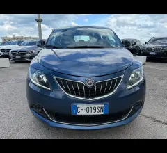 Auto - Lancia ypsilon 1.0 firefly 5p.s&s hyb. eco a.f.