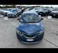 Auto - Lancia ypsilon 1.0 firefly 5p.s&s hyb. eco a.f.